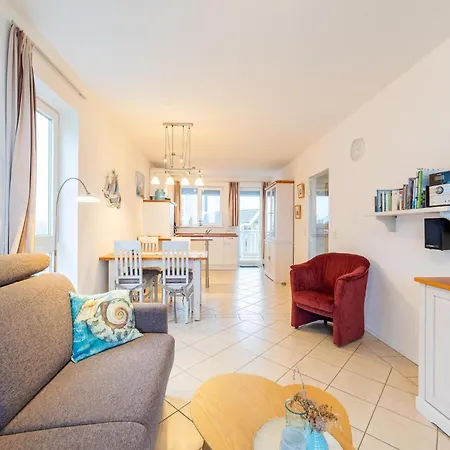 Exklusives In * רשלין